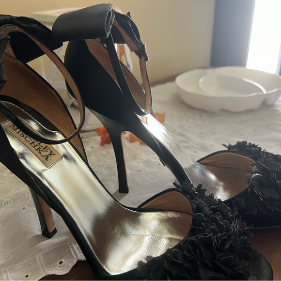 Badgley Mischka open toe stiletto heels - Picture 1 of 5